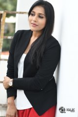 Rashmi Gautam Interview About Next Nuvve Movie